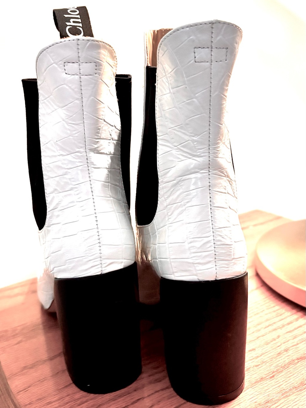 Chloe WAVE White Croc Embossed Leather Ankle Boots SZ.39/9 - Picture 3 of 10